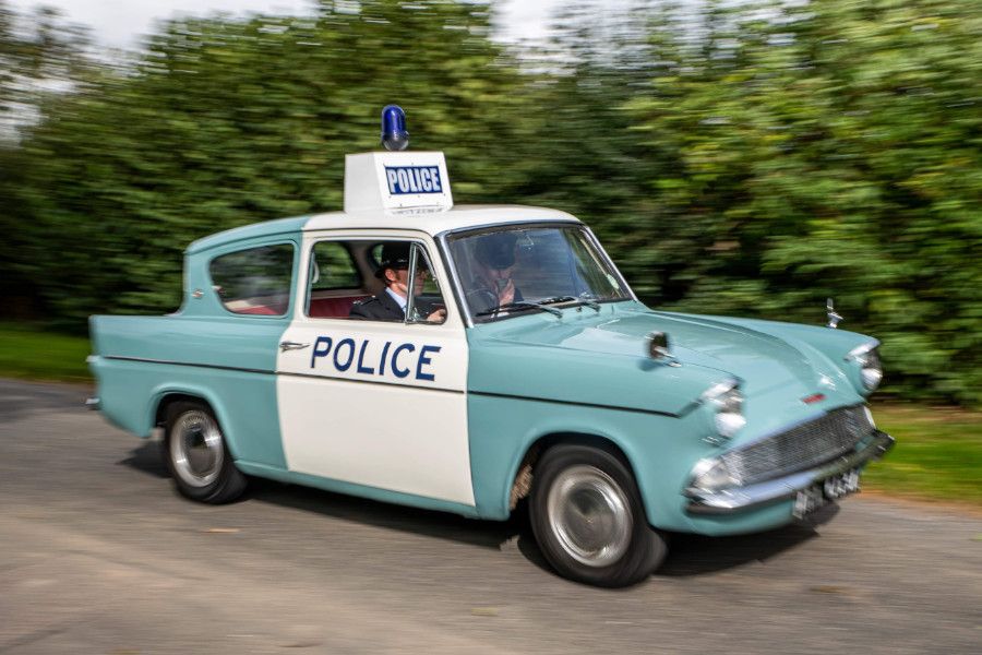 1965 Ford Anglia Image 3